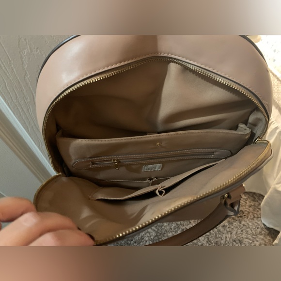 ✨New✨ A New Day Target Zip Top Dome Commuter Bag - Picture 6 of 16